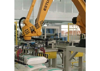 全自動碼垛機(jī)可以代替人工在惡劣的環(huán)境中工作