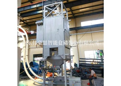 碳酸鈣全自動噸袋拆包機是如何工作的？