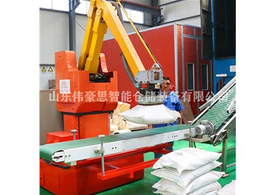膨潤土碼垛機(jī)械手有哪些顯著優(yōu)點(diǎn)？