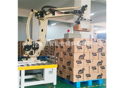 箱裝家電全自動(dòng)碼垛機(jī)有哪些功能特點(diǎn)？