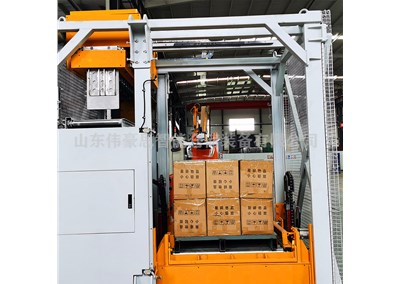 使用箱裝花生油自動(dòng)拆垛機(jī)需要注意什么？