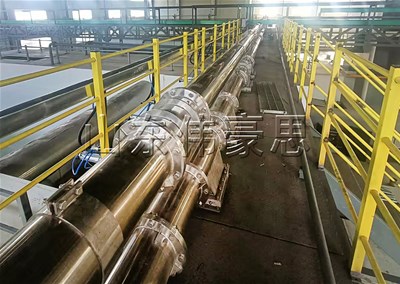 粉碳管鏈式輸送機 管鏈輸送設備客戶現(xiàn)場