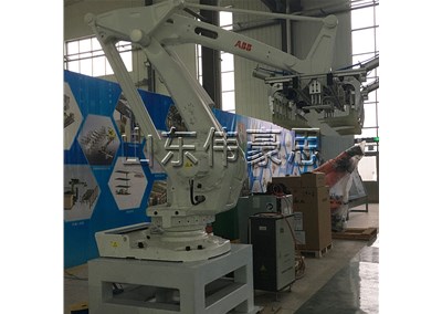 碳粉自動碼垛機器人有哪些技術特點？