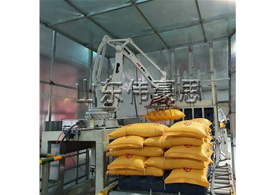 干污泥碼垛機(jī)器人的使用解決了哪些問題？