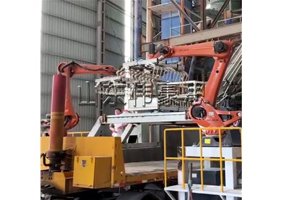 氫鈣粉裝車機(jī)器人 全自動(dòng)裝車機(jī)現(xiàn)場(chǎng)