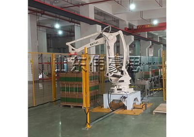 箱裝毛巾全自動碼垛機(jī) 紙箱碼垛機(jī)器人供應(yīng)